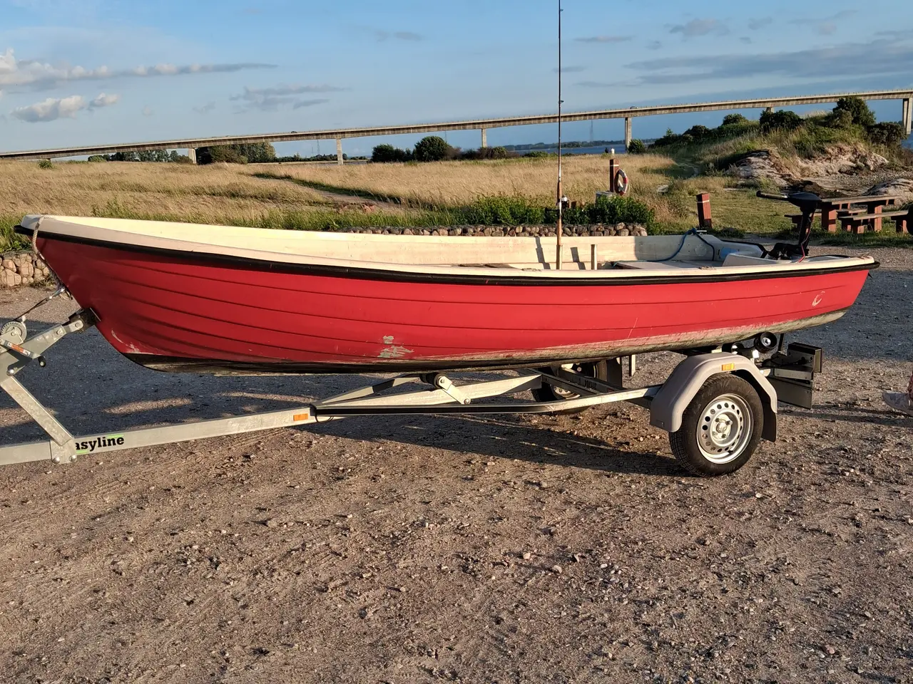 Billede 2 - Dejlig Tersi 440 Jolle med helt ny trailer