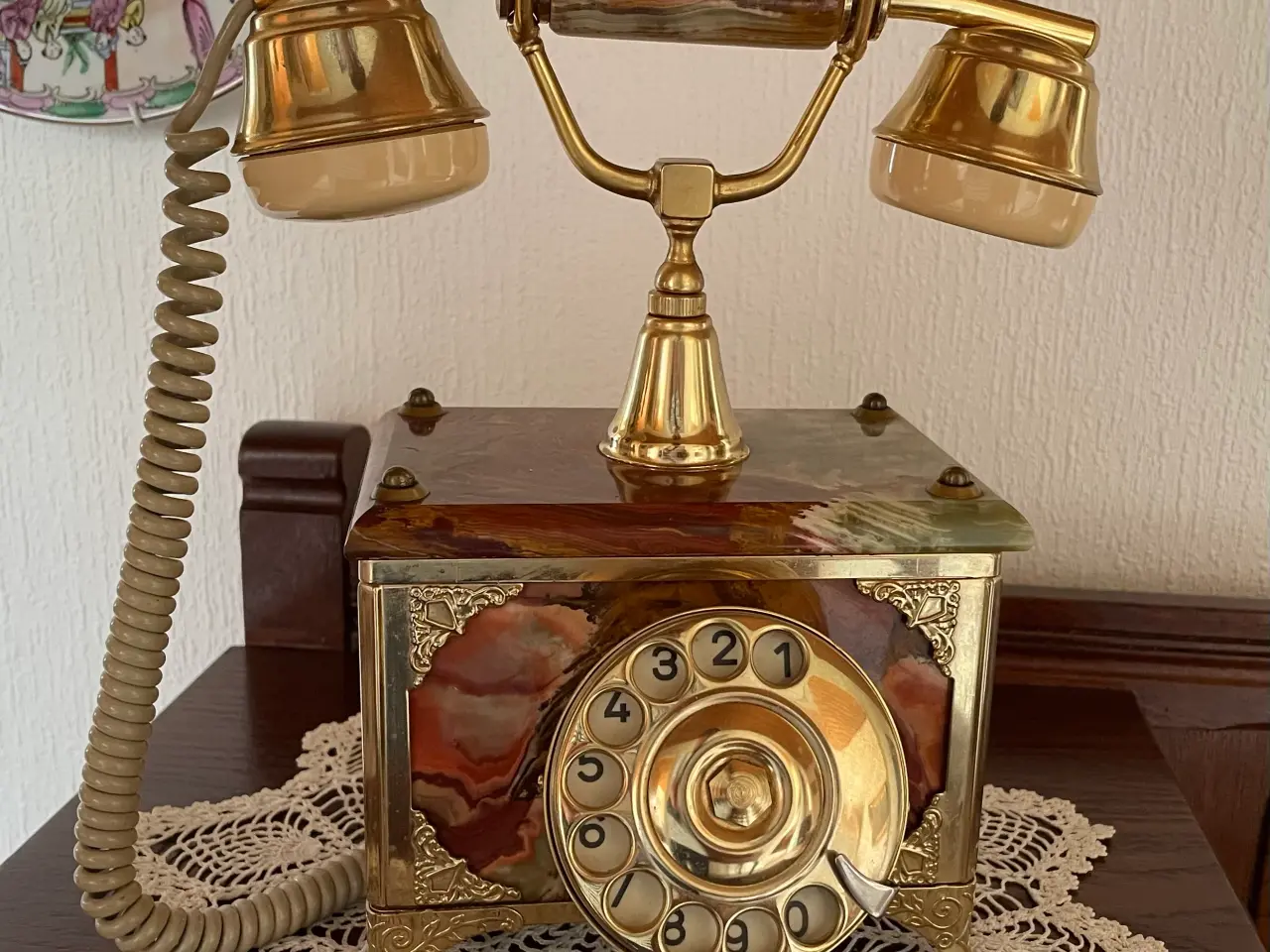 Billede 1 - Telefon antik