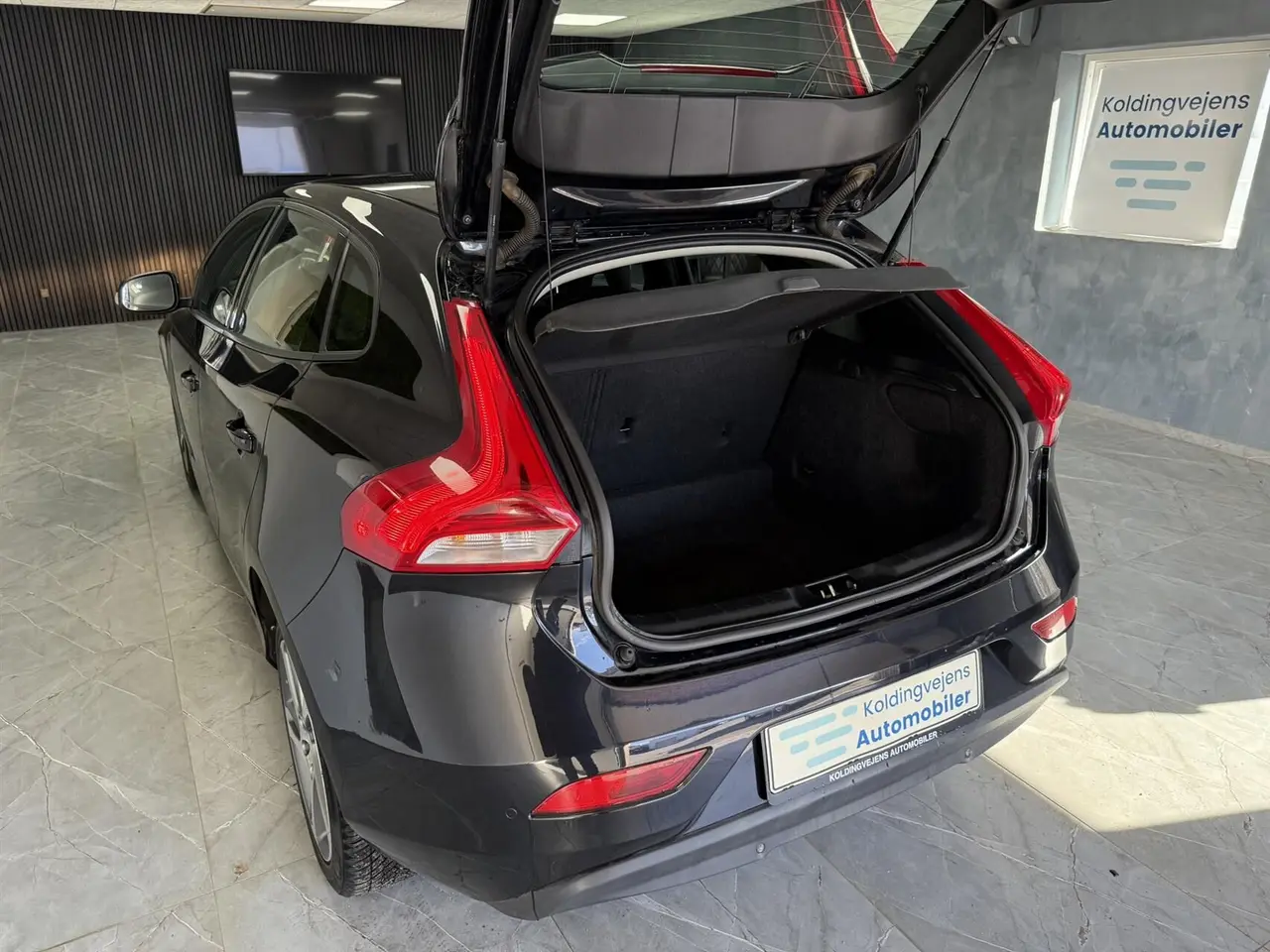 Billede 4 - Volvo V40 1,6 D2 DRIVe-E Kinetic 115HK 5d 6g