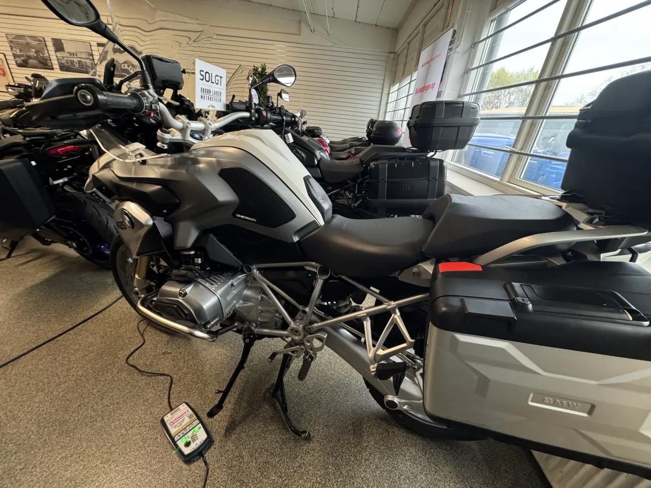 Billede 5 - BMW Vario tasker sælges