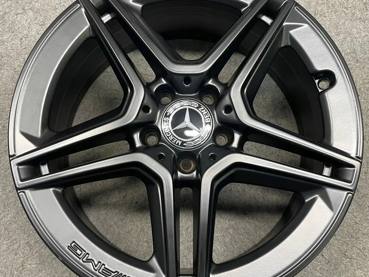Billede 2 - ALUFÆLGE MERCEDES A CLA 177 18"
