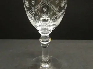 Kronborg Rødvinsglas. H:140 mm.