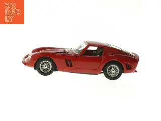 Modelbil Ferrari fra Ferrari (str. 25x10 cm)