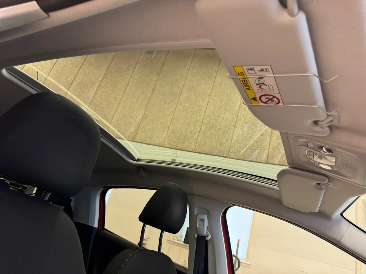 Billede 16 - Peugeot 208 1,6 BlueHDi 100 Allure Sky