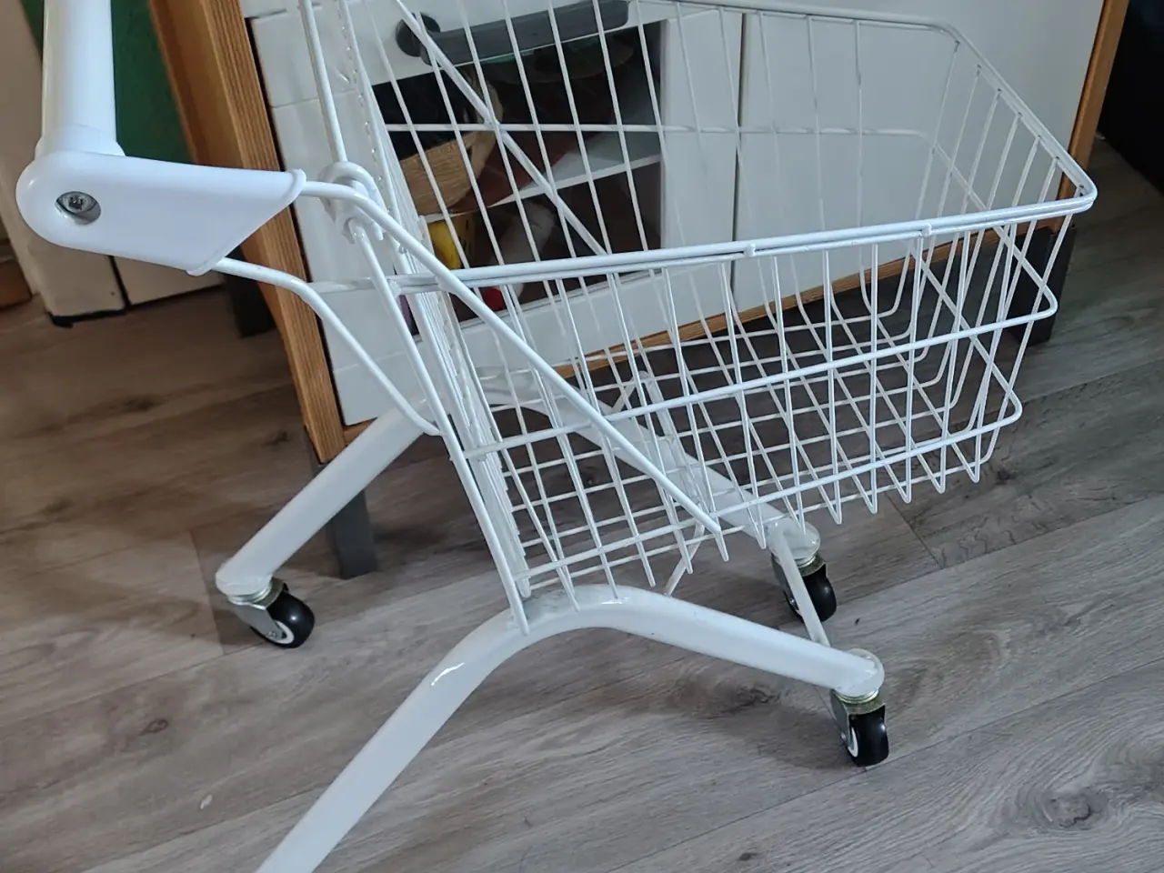 Billede 1 - Indkøbsvogn til børn 