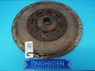 Case 8010 Dæmpernav 87536815