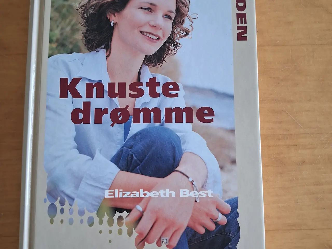 Billede 1 - Knuste drømme, Virkelighedens Verden
