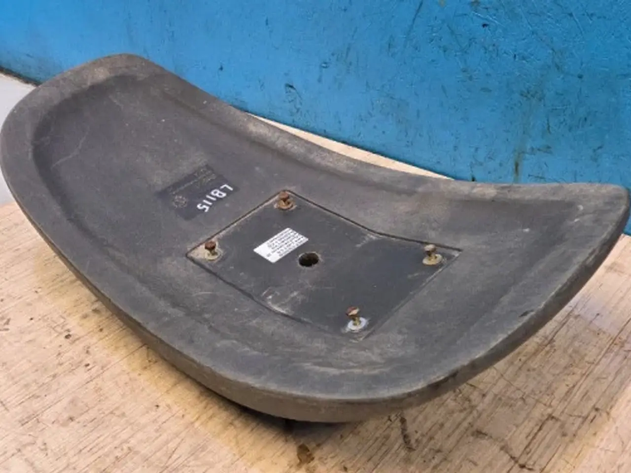 Billede 9 - New Holland LB115 Hjulskærm R. 85806175