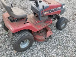 Murray havetraktor 