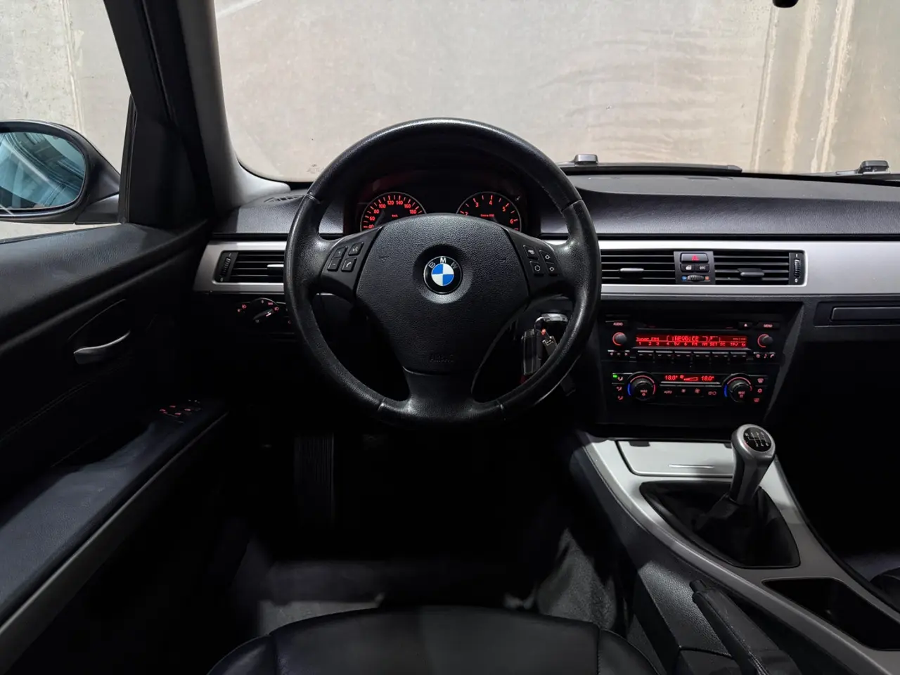 Billede 6 - BMW 330i 3,0