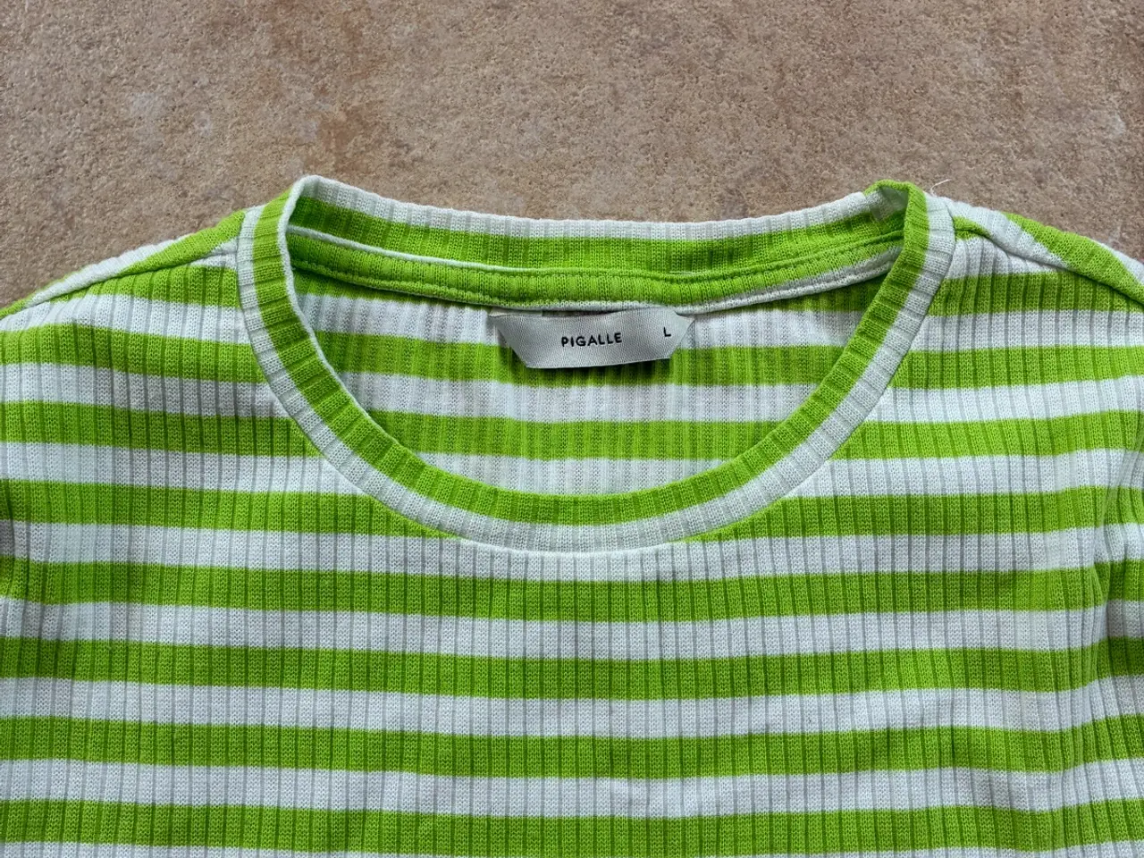 Billede 3 - Only Pigalle bluse str. L