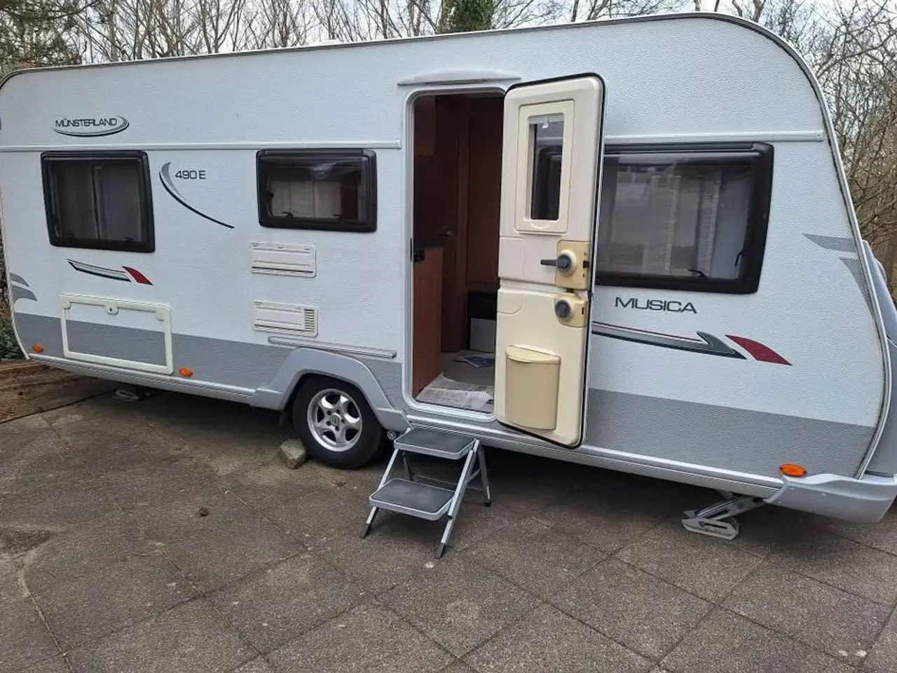 Billede 1 - LMC 490 e Musica - Seriøse bud modtages