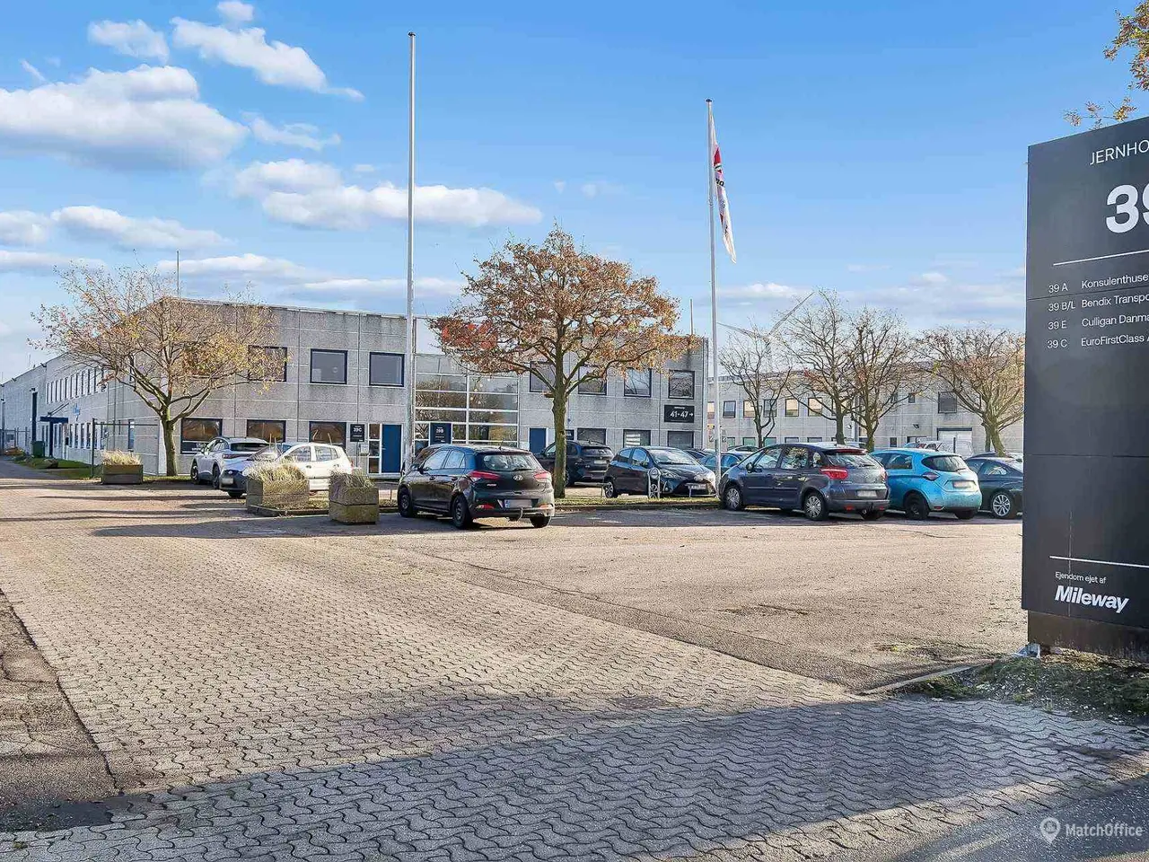 Billede 22 - Højloftet lager og kontor på Avedøre