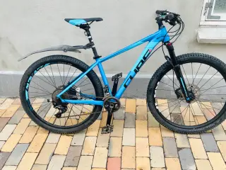Cube Limited Race 47 cm