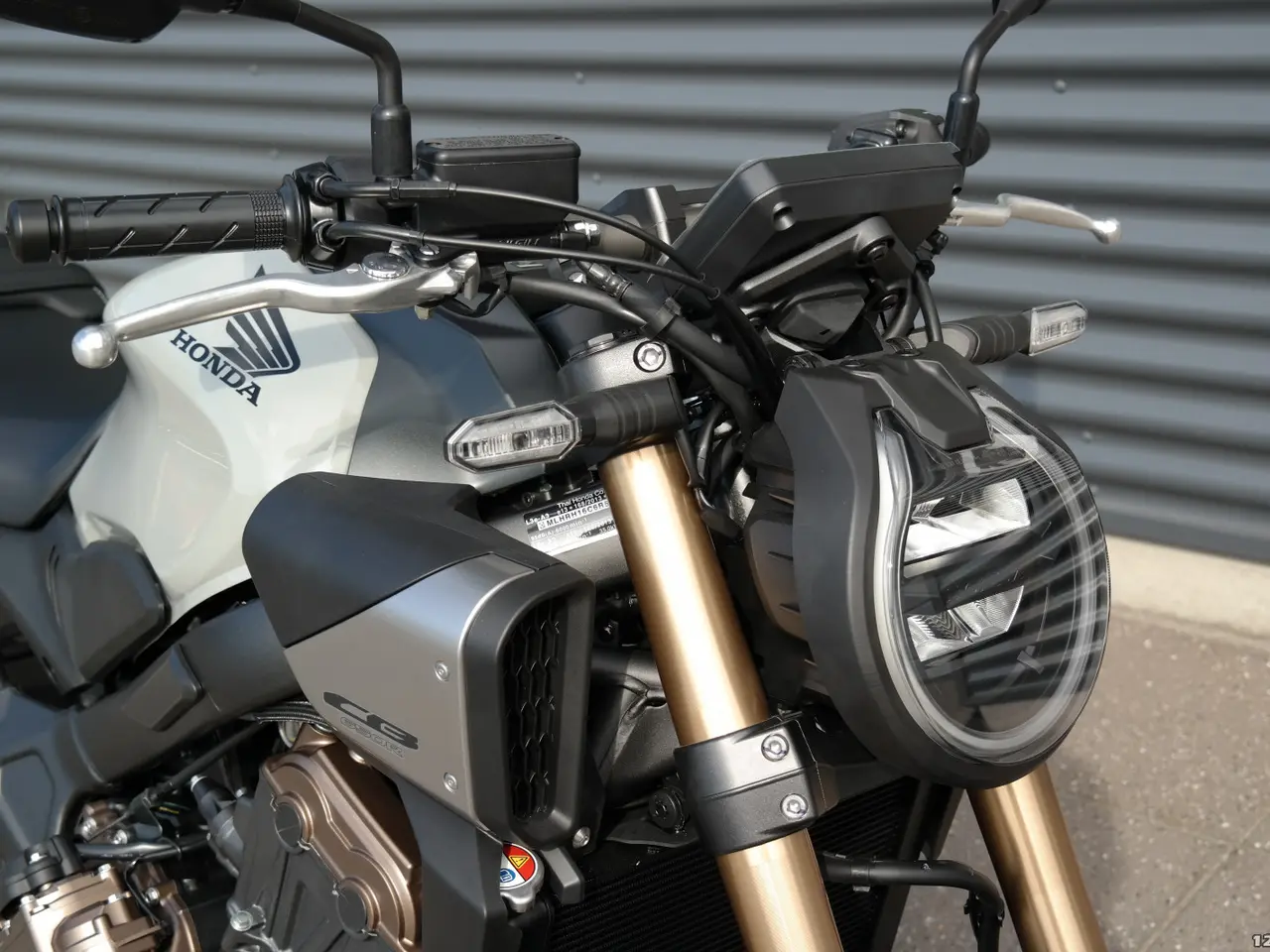 Billede 12 - Honda CB 650 RC MC-SYD BYTTER GERNE