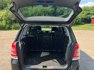 Opel Zafira sælges