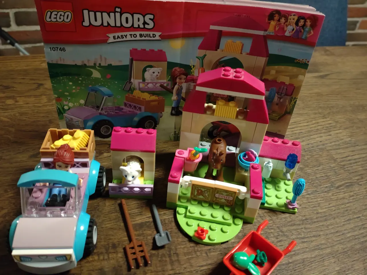 Billede 2 - Lego Juniors 10746 Mias bondegård