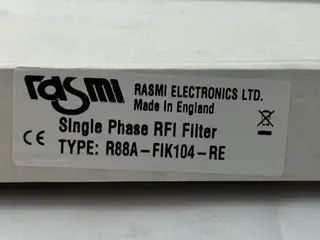 Omron R88A-FIK104-RE / Rasmi Single Phase RFI 4.1A