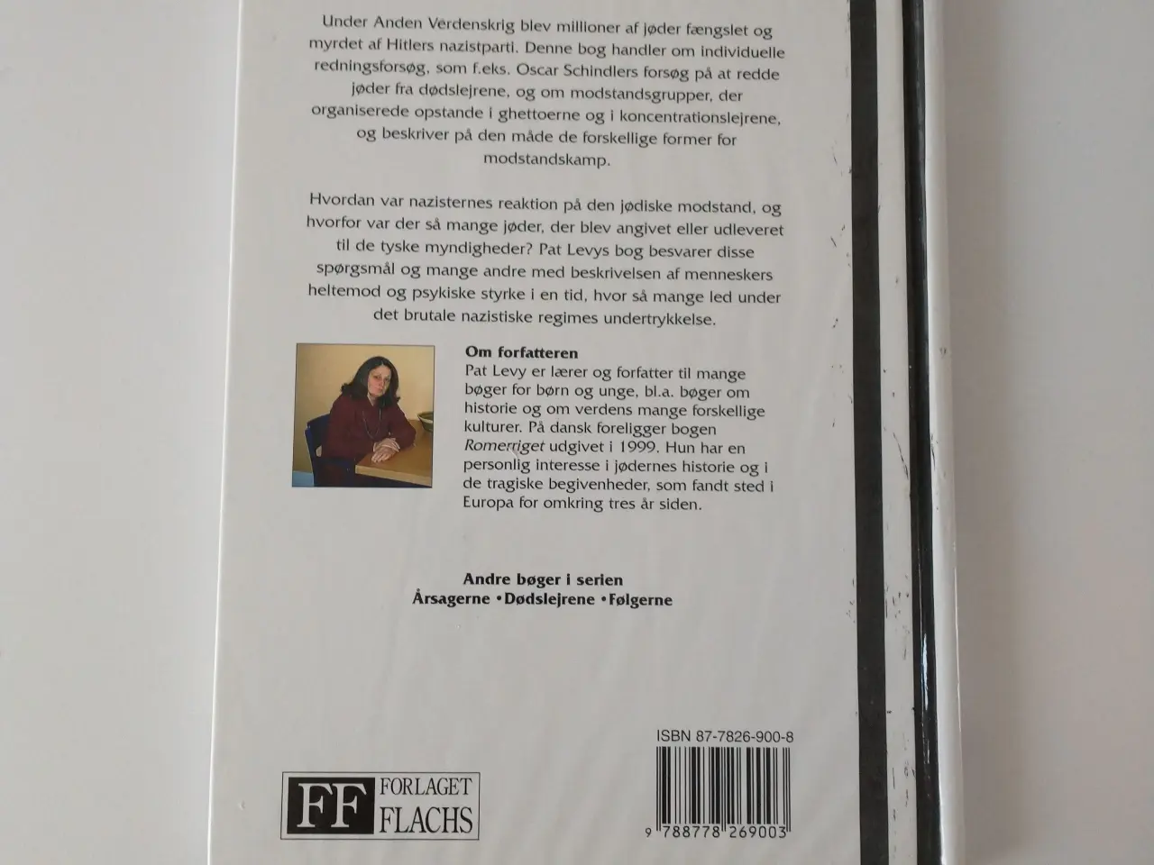 Billede 2 - Holocaust - overlevelse og modstand. Af Pat Levy