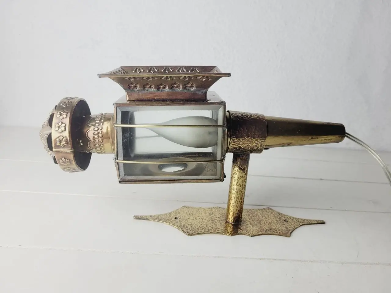 Billede 1 - ⭐️- Vintage Messing Væglampe / vognlampe