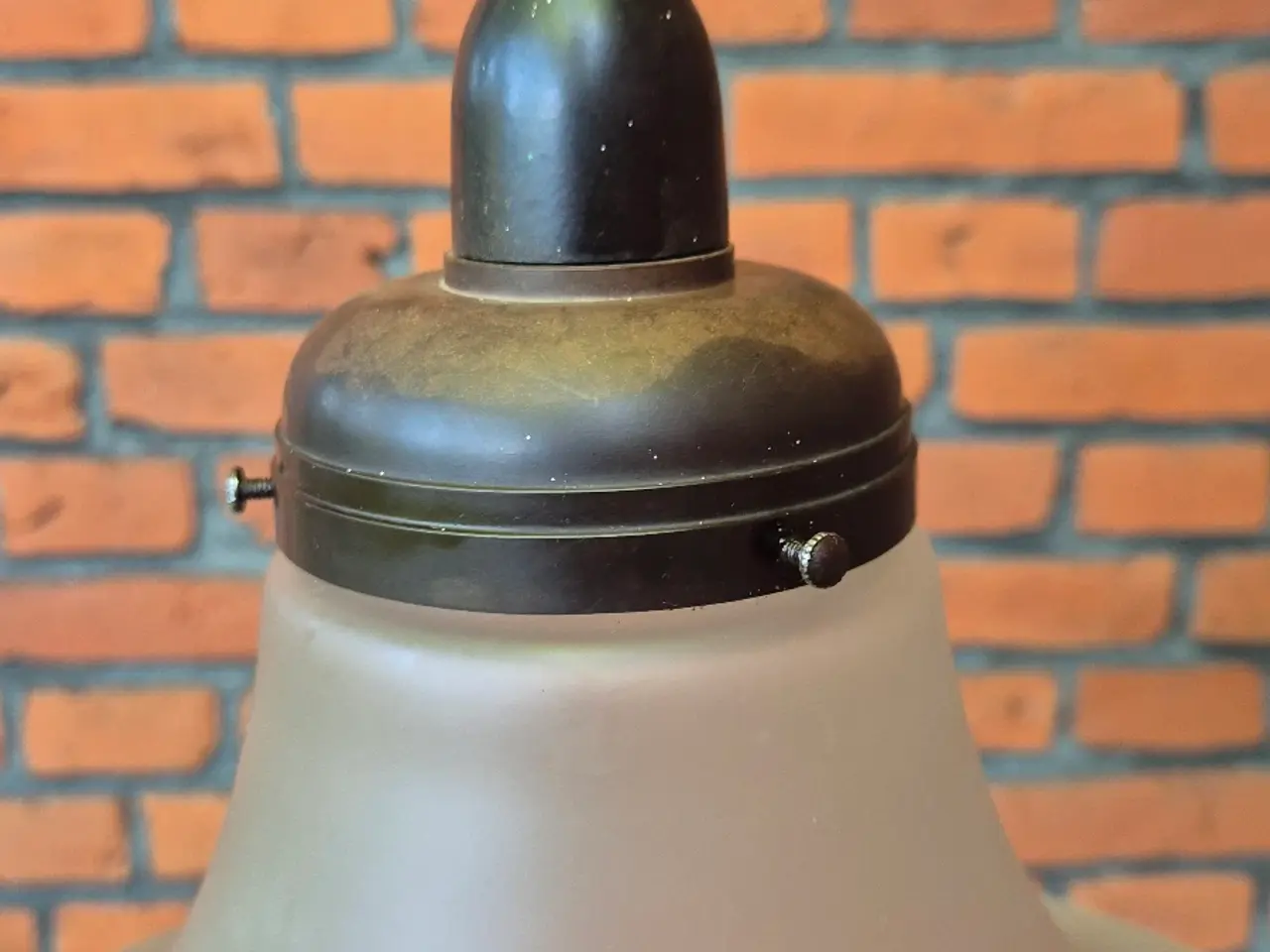 Billede 8 - Flot retrolampe i gråtonet glas