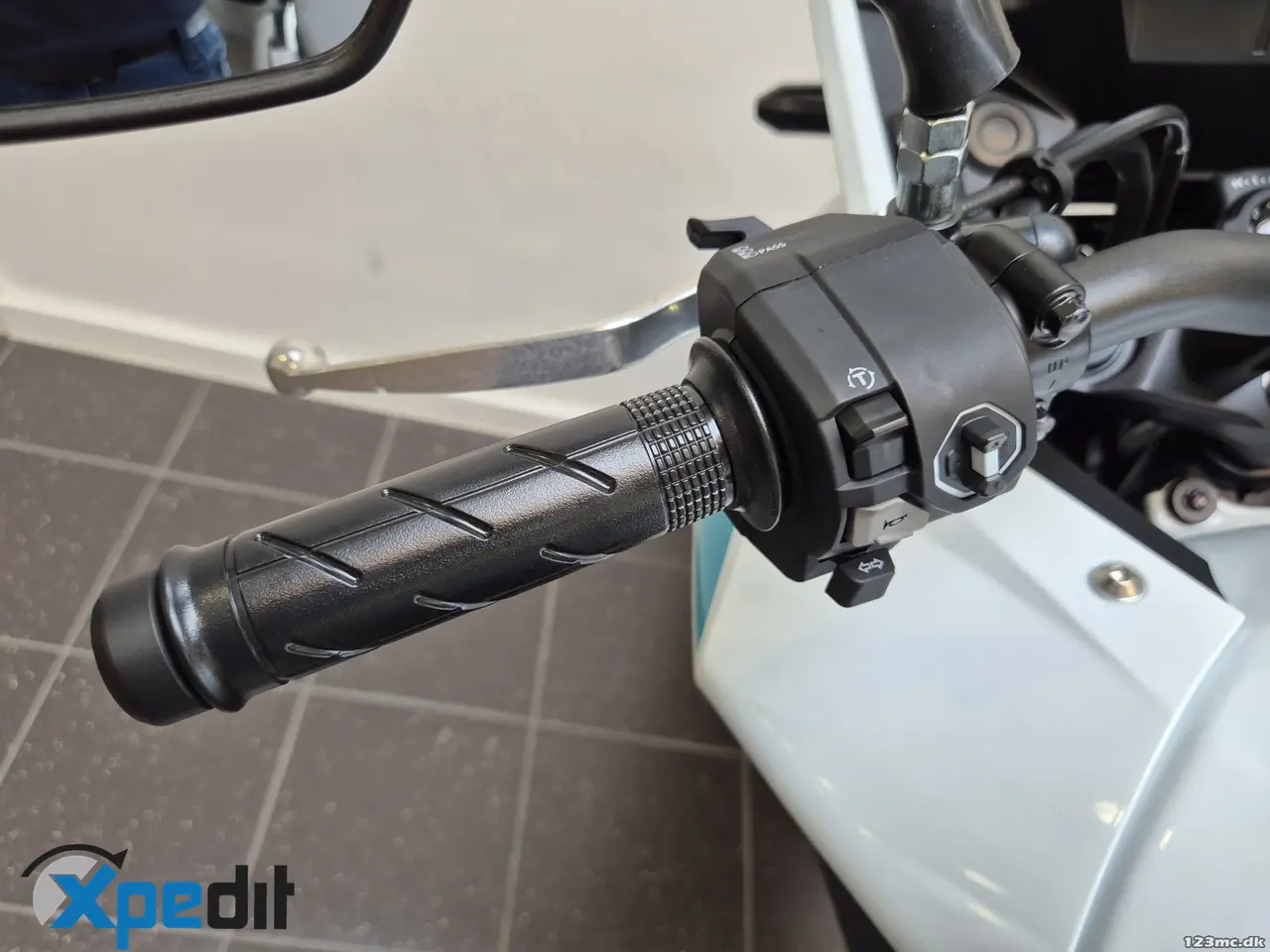 Billede 11 - Honda NX 500 E-Clutch