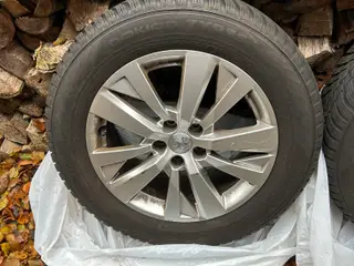 Alufælge m/vinterdæk passer til Peugeot 3008 og 50