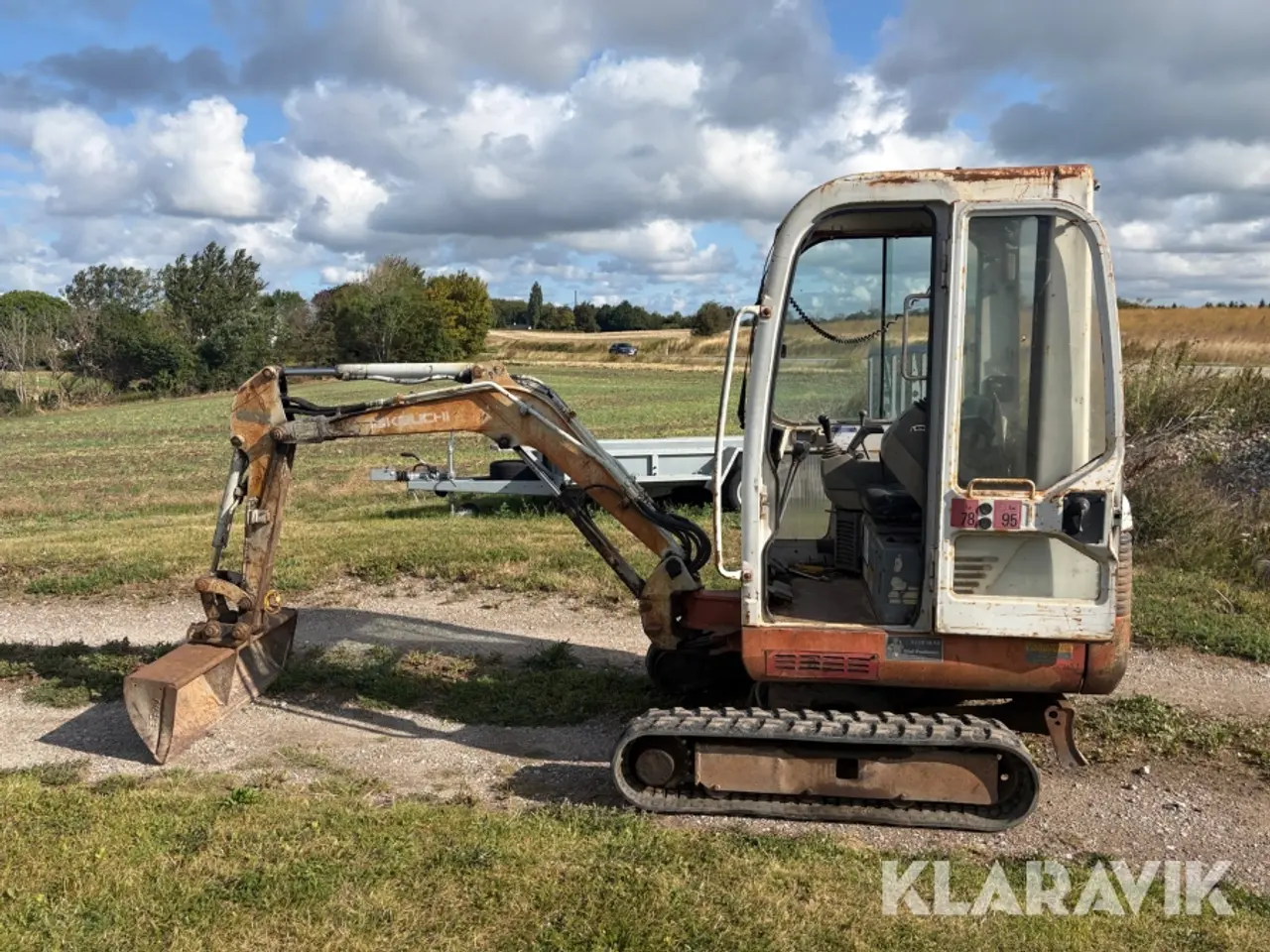 Billede 10 - Minigraver Takeuchi TB016 med hydraulisk udskydelig undervogn