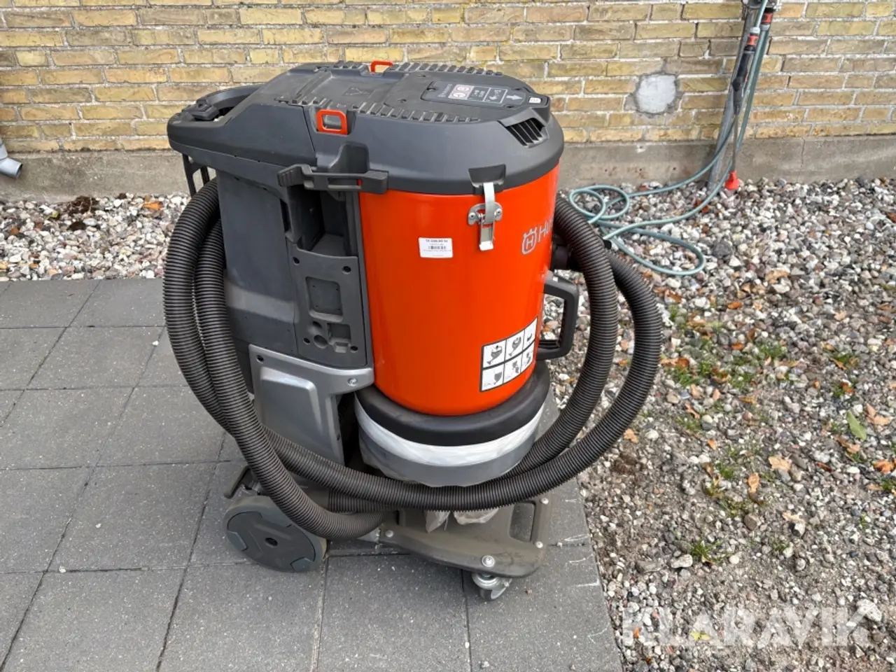 Billede 2 - Støvsuger Husqvarna DE110i