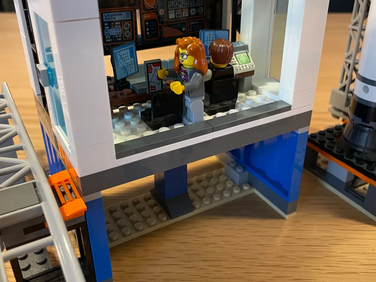 Billede 4 - LEGO CITY Rumraket og affyringscenter