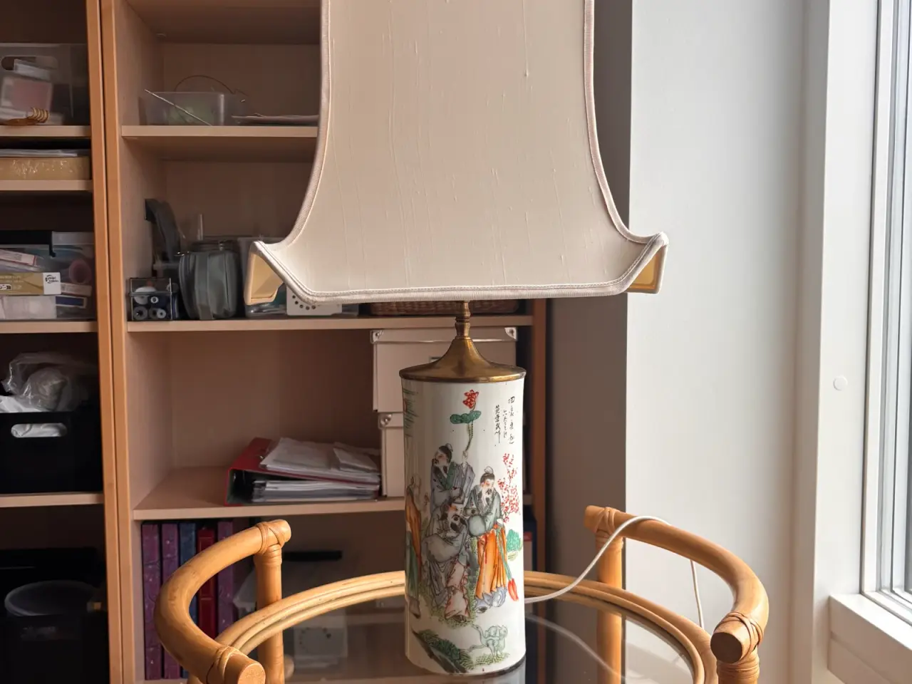 Billede 1 - Kinesisk lampe med skærm
