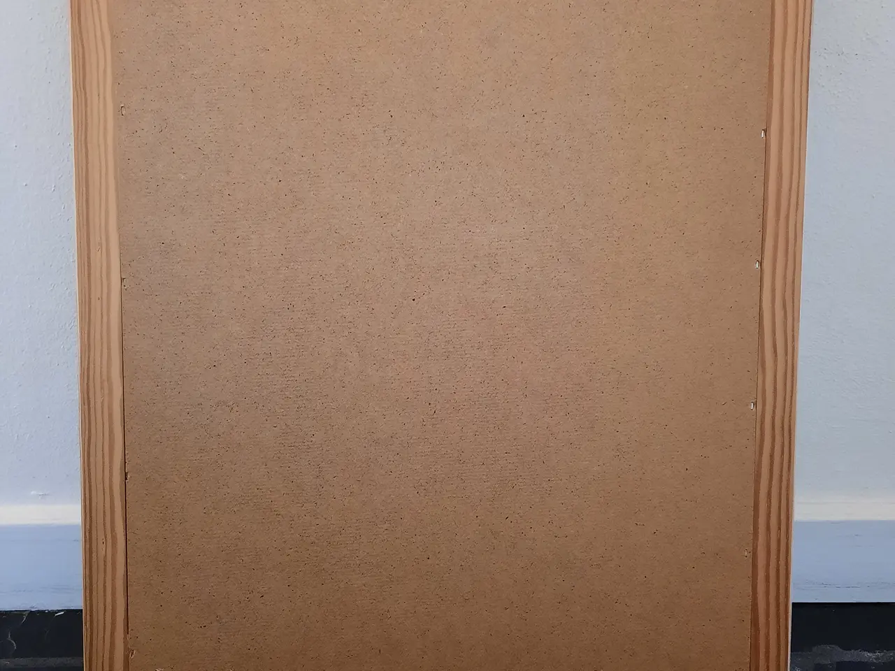 Billede 2 - Spejl med ramme i fyrretræ, 50 cm gange 40 cm