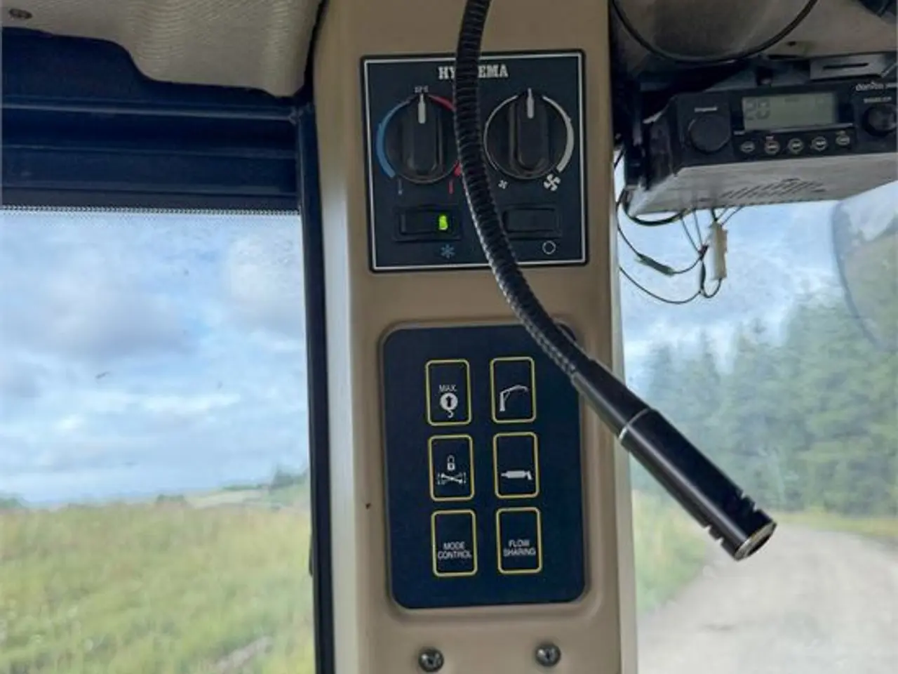 Billede 41 - Hydrema 926 E - Engcon MIG2 joystik (Dobbelt command 2), Engcon rotortilt, Moba 2D