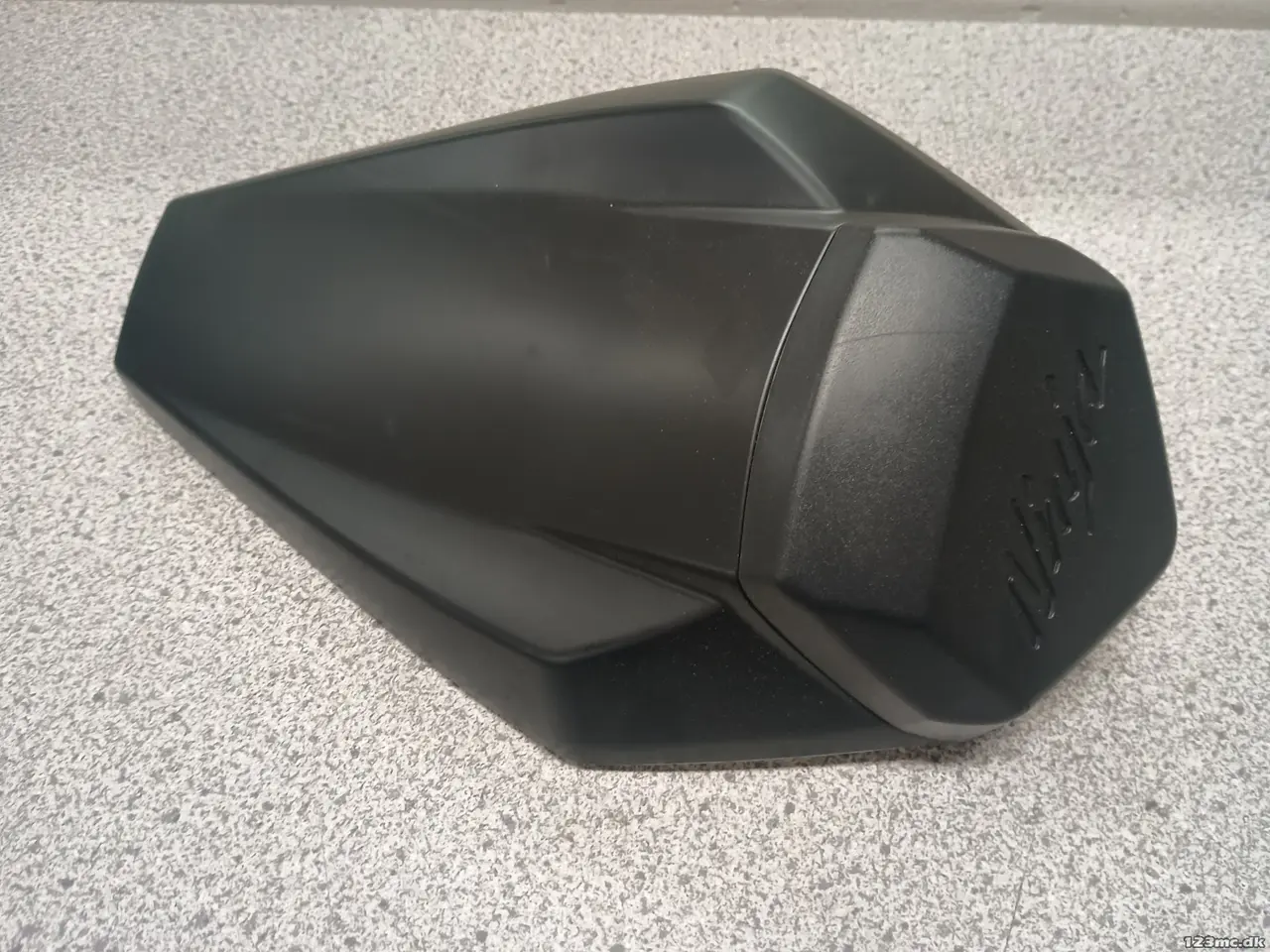 Billede 2 - Sædeskal, Kawasaki ZX6R, matsort, uoriginal