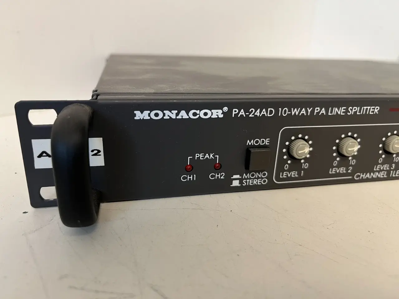Billede 2 - Monacor PA-24AD 10-Way PA Line Splitter Rackmount
