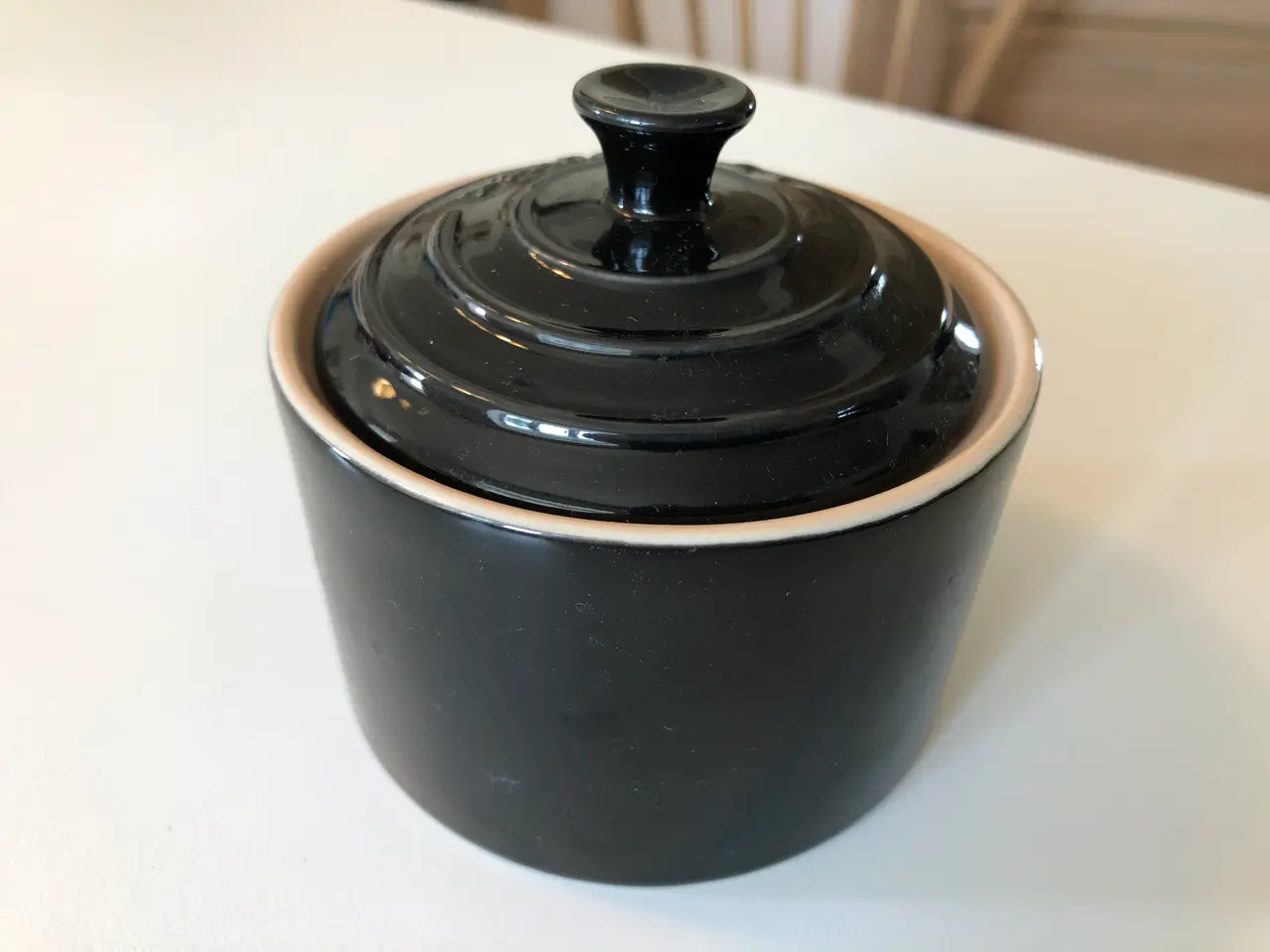 Billede 2 - Le Creuset sukkerskål i sort