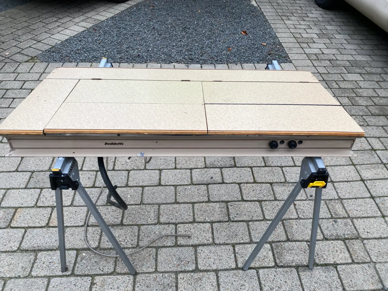 Billede 1 - Dethleffs køkkenbord
