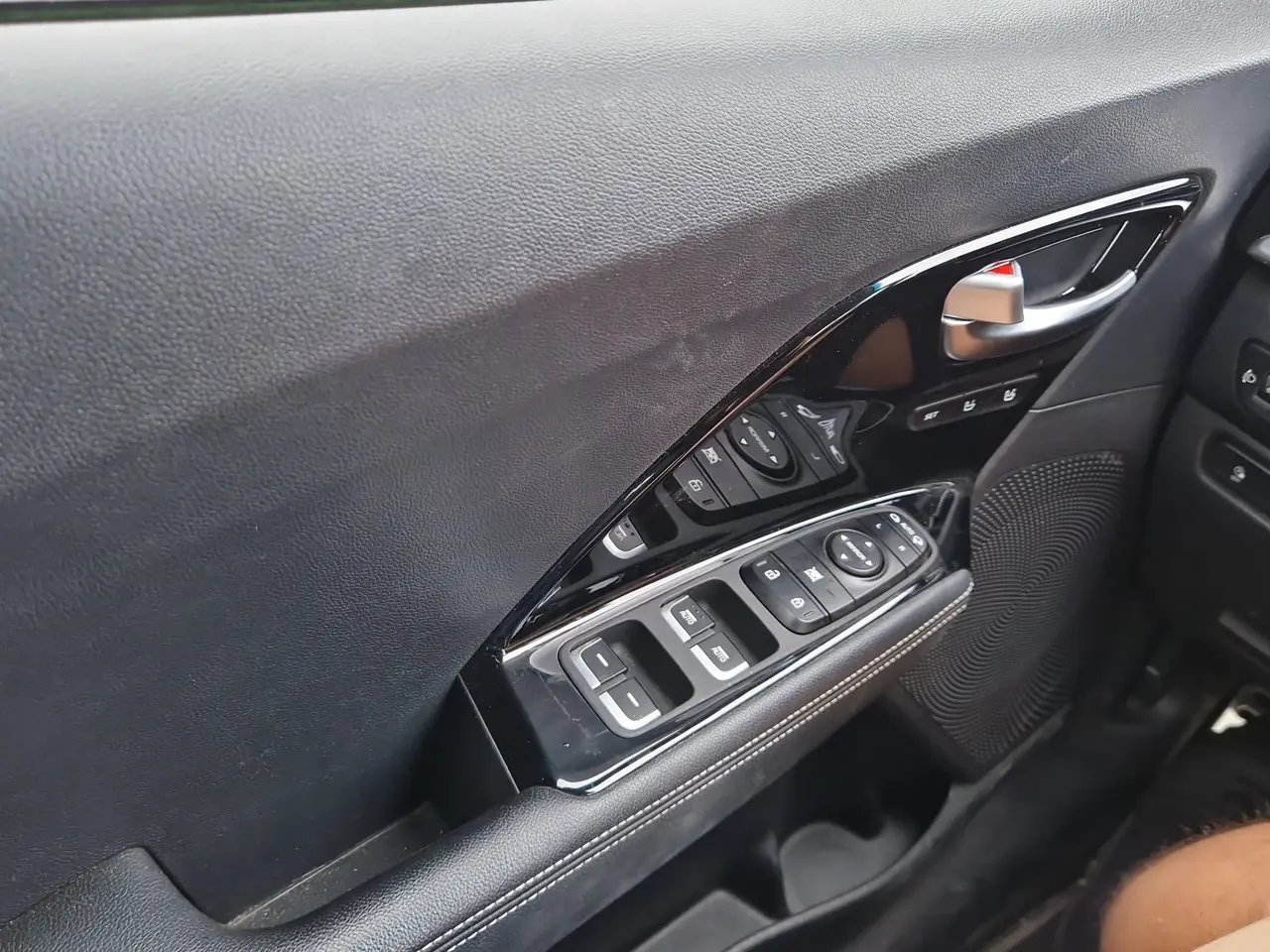 Billede 14 - Kia e-Niro 64 Spirit
