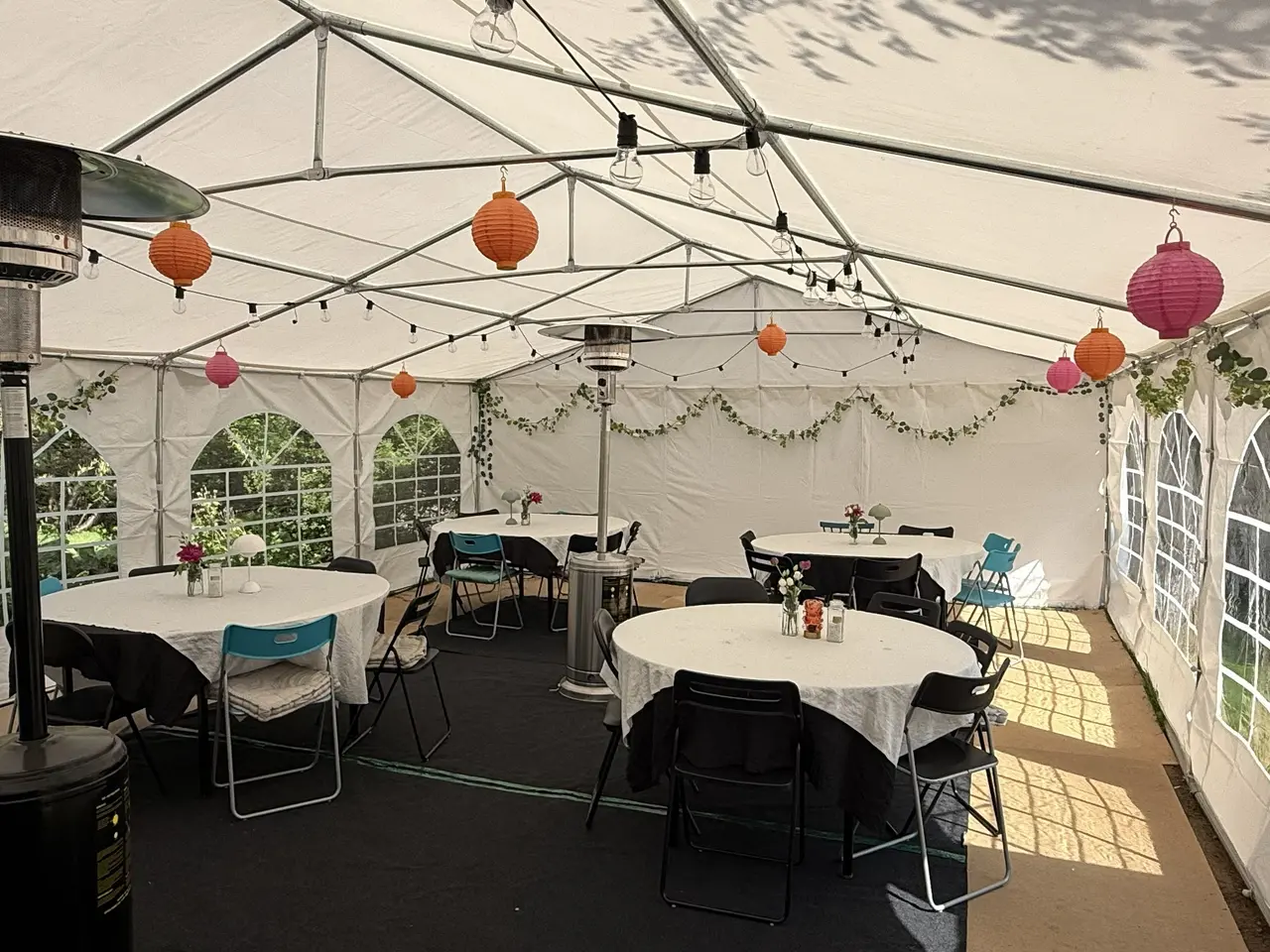 Billede 2 - Partytelt til konfirmation, havefest eller bryllup