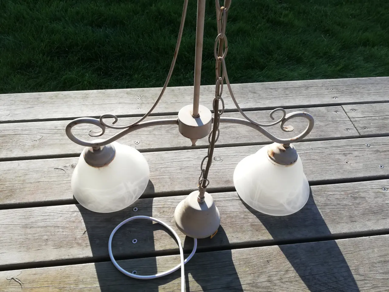 Billede 6 - 2 stk.loftslamper i retro stil