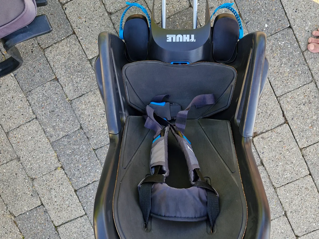Billede 13 - Rigtig Fin THULE CYKELSTOL med lås