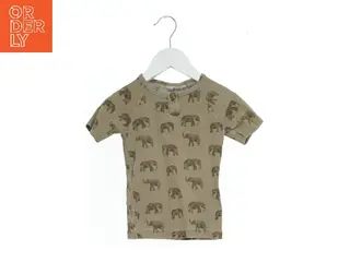 Børne T-shirt med elefantprint fra Lil atelier (str. 104)