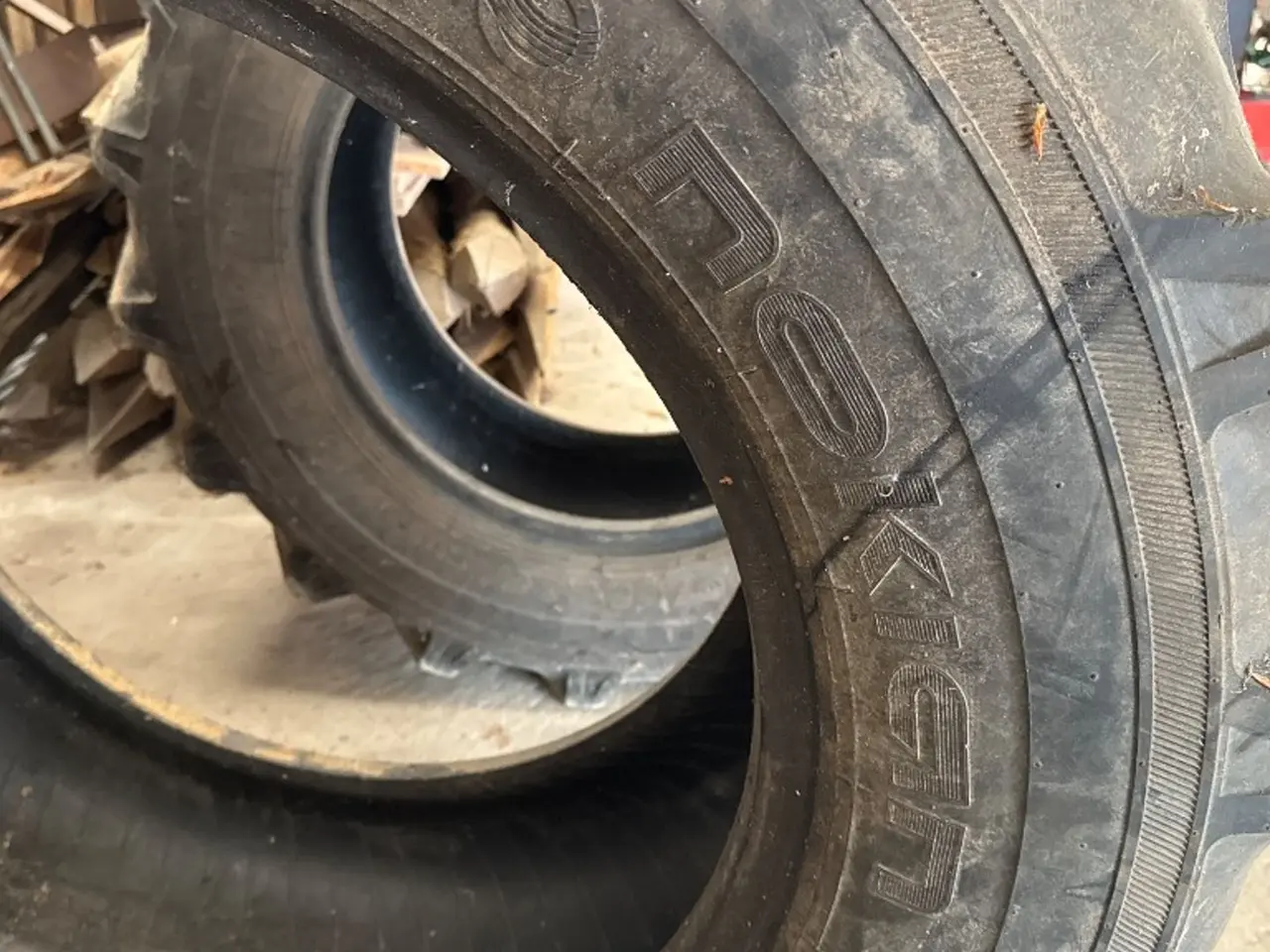 Billede 5 - Nokian 5.00/65R28