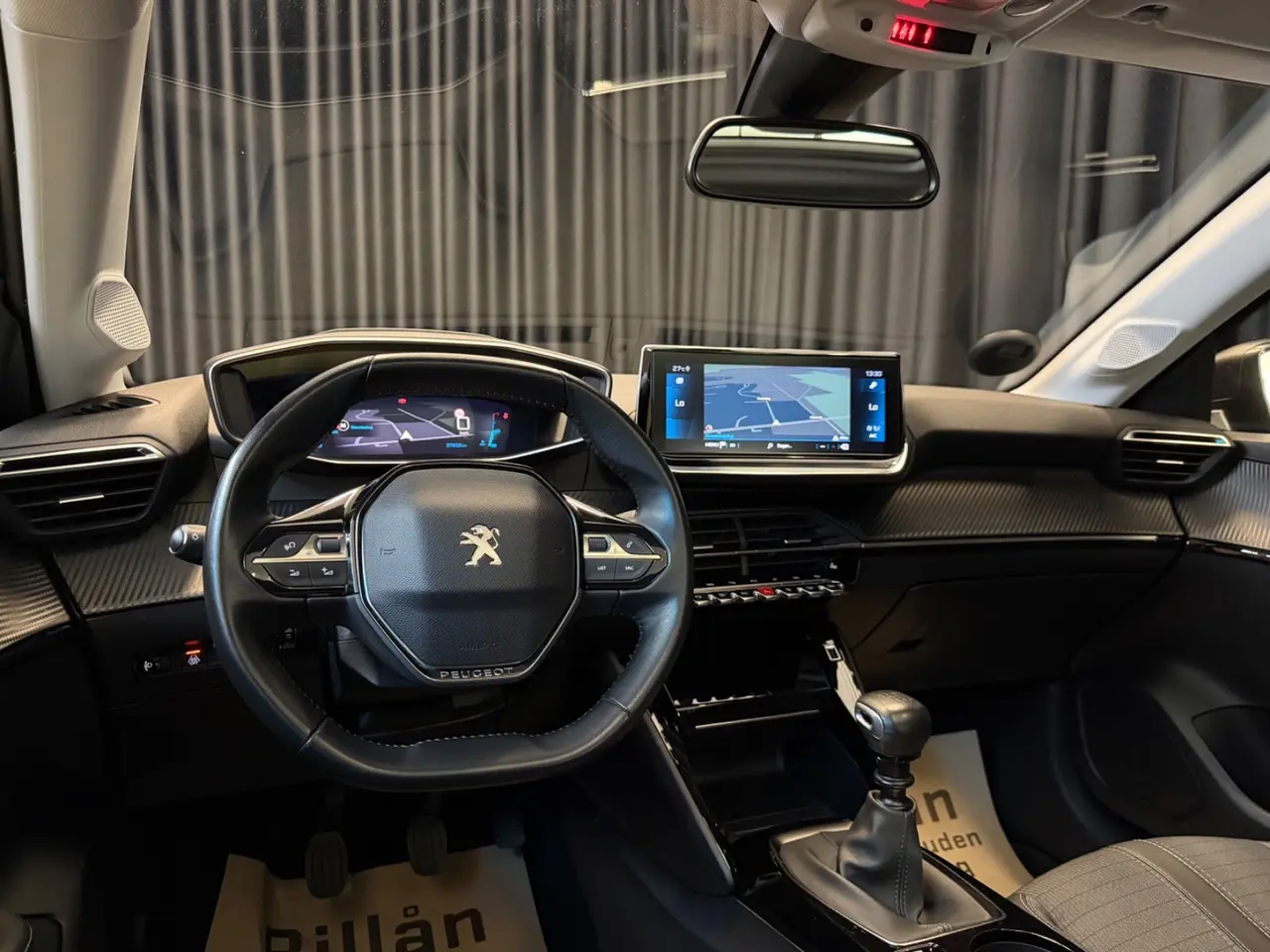 Billede 10 - Peugeot 208 1,2 PureTech 100 Allure Sky