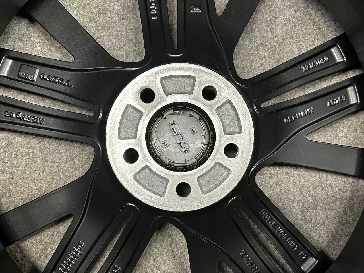 Billede 5 - VOLVO XC60 V60 S60 19 8.0" x 19" 5x108 ET 42