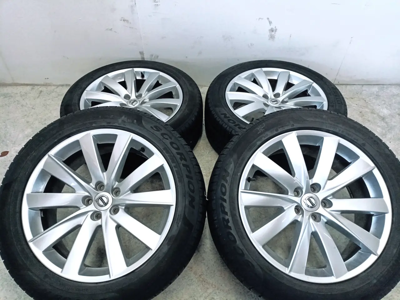 Billede 3 - 5x108 19" ET42,5 nav 63,4ø VOLVO XC vintersæt