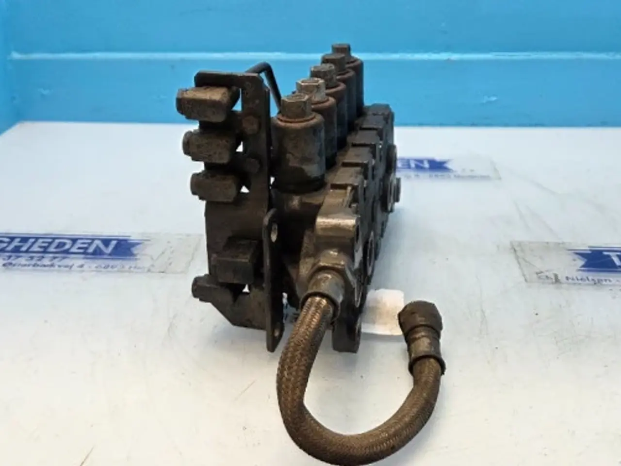 Billede 5 - New Holland 8160 Hydraulikventil 5173742