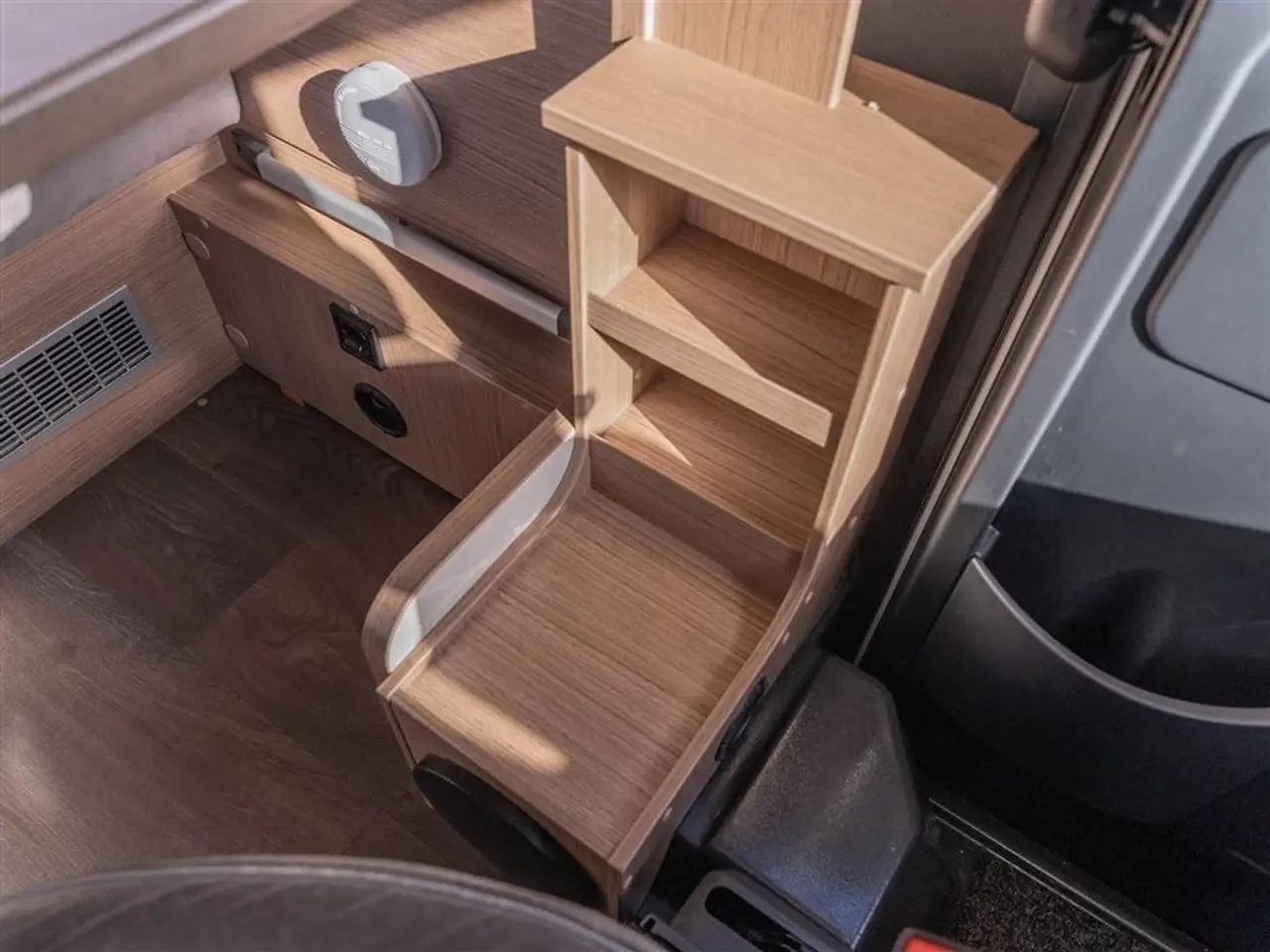 Billede 12 - 2021 - Carado I 338 Aut. Topudstyret Helintegreret Carado med automatgear