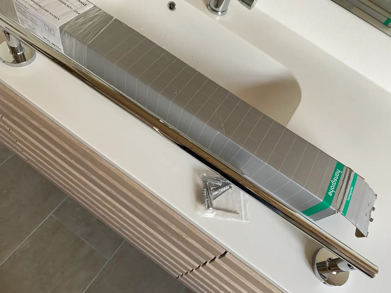 Billede 1 - Hansgrohe håndklædeholder