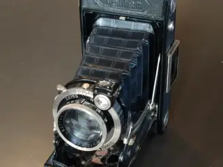 Zeiss, Ikon Nettar 515 med taske
